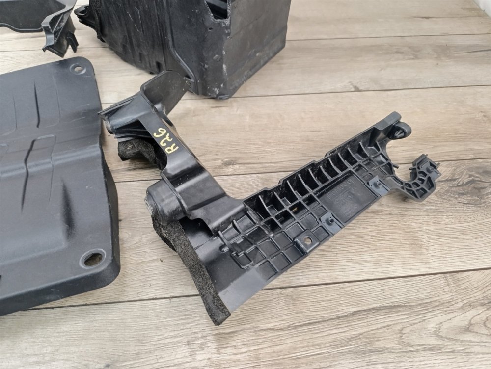 Корпус АКБ, 7000 рублей, Москва