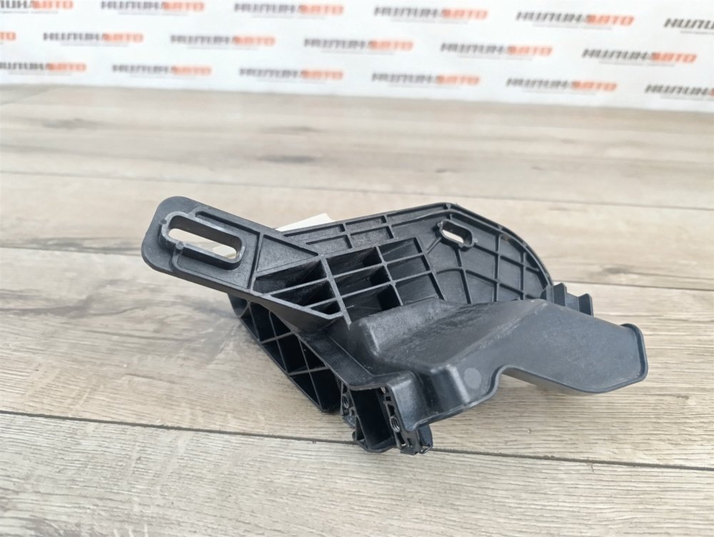 Кронштейн крыла, 2000 рублей, Москва