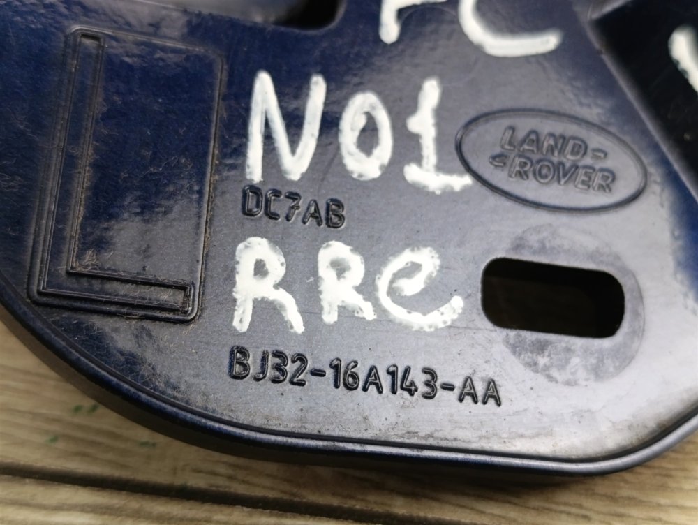 Кронштейн крыла, 3000 рублей, Москва