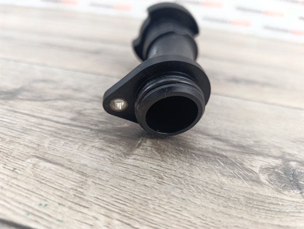 Горловина маслозаливная, 1500 рублей, Москва