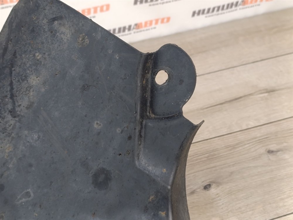 Подкрылок, 3900 рублей, Москва