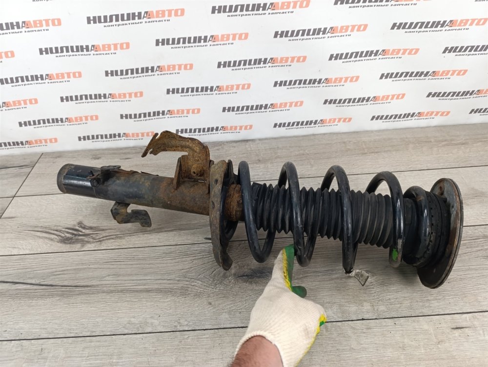 Амортизатор, 7500 рублей, Москва