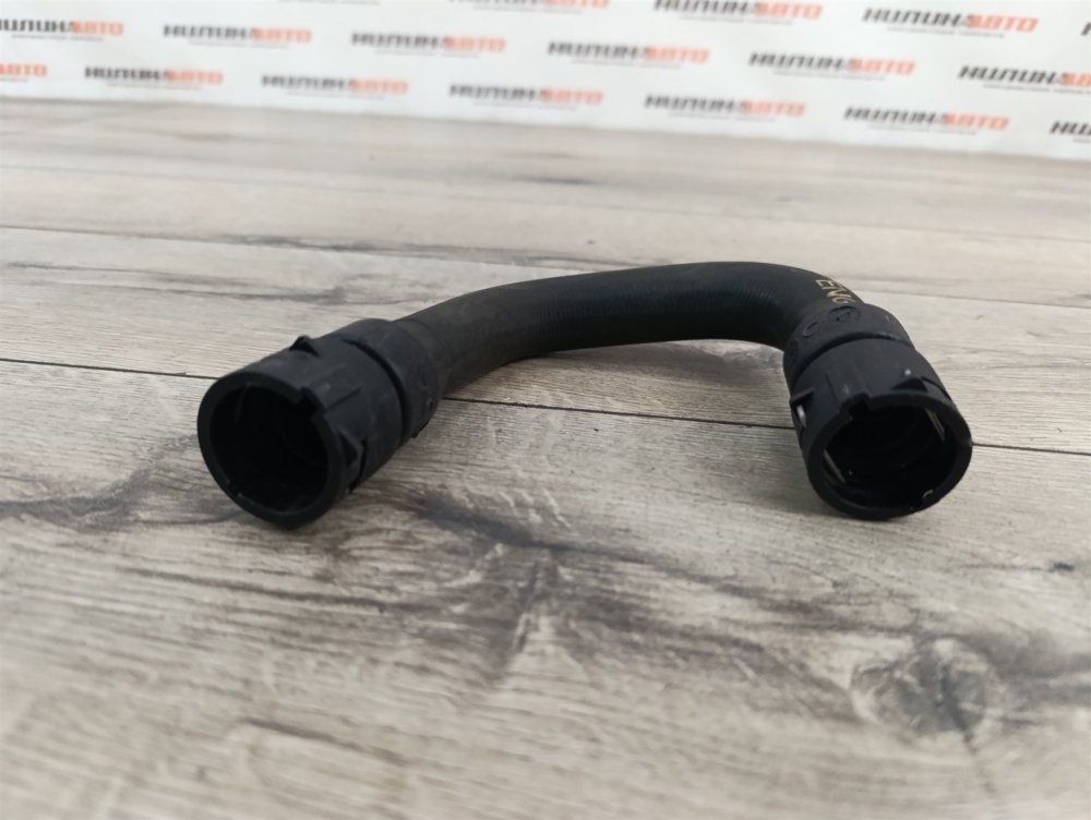 Патрубок системы охлаждения, 1000 рублей, Москва