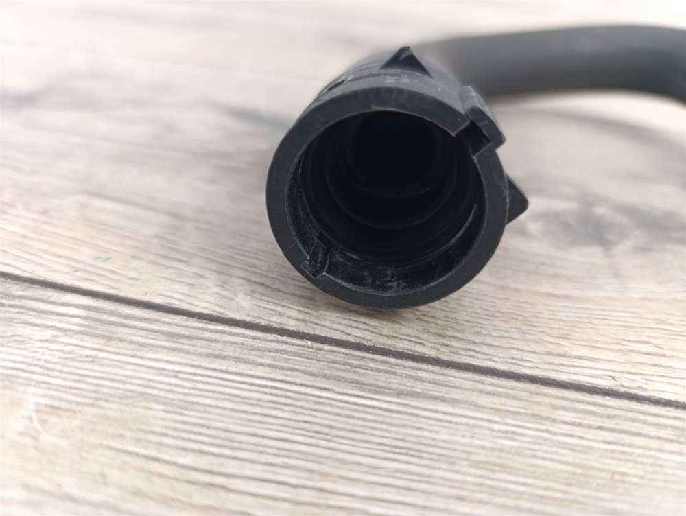 Патрубок системы охлаждения, 1000 рублей, Москва