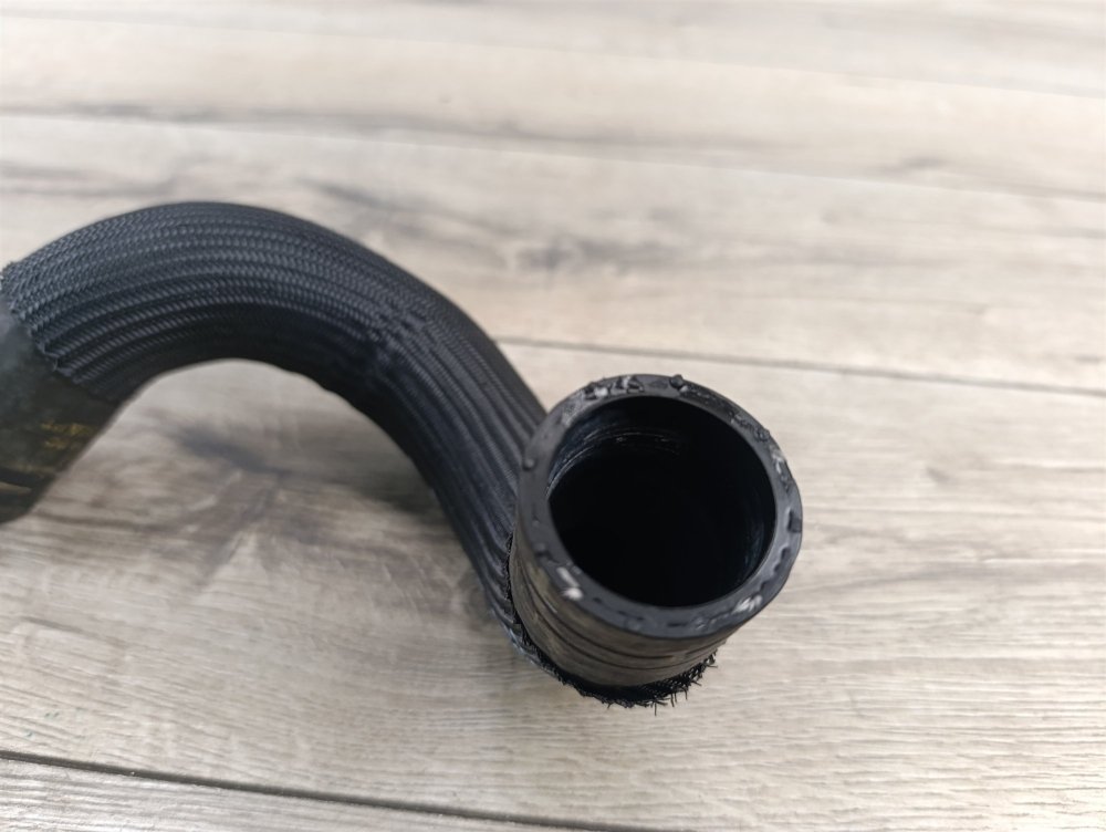 Патрубок системы охлаждения, 600 рублей, Москва