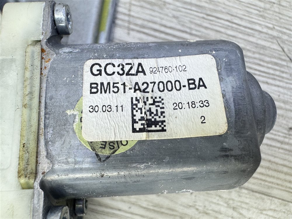 Стеклоподъемник, 900 рублей, Севастополь