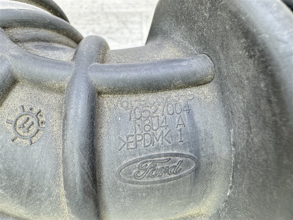 Патрубок воздушного фильтра, 500 рублей, Севастополь