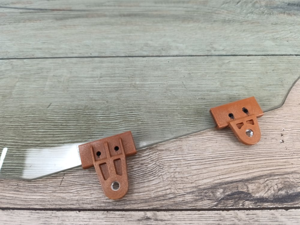 Стекло двери, 2000 рублей, Москва