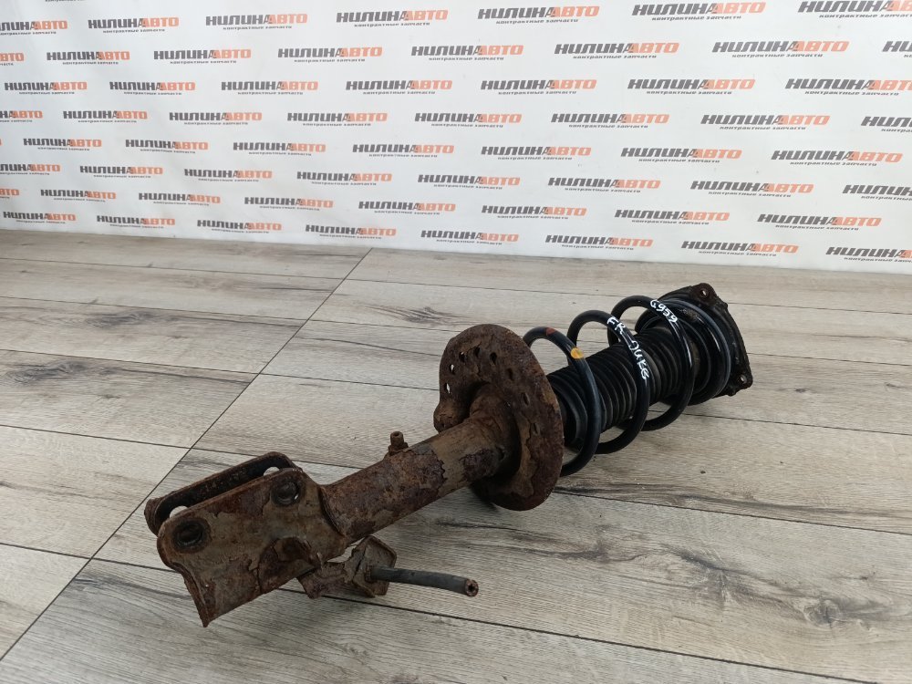 Амортизатор, 2000 рублей, Москва