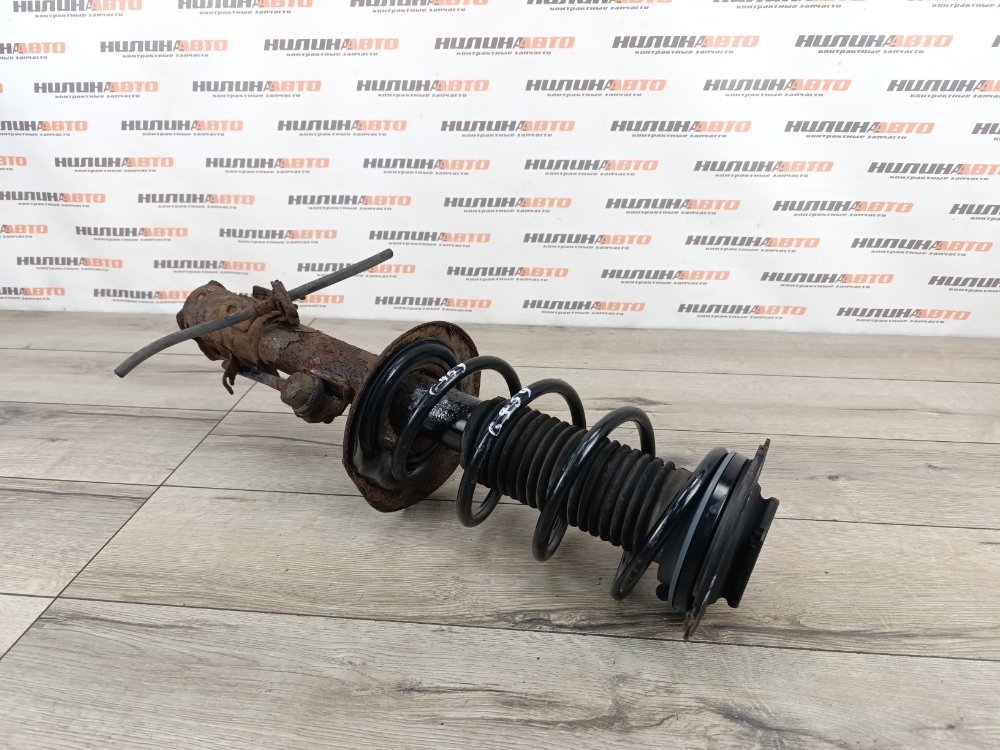 Амортизатор, 2000 рублей, Москва