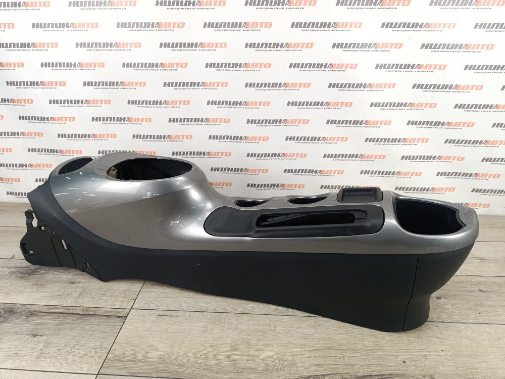 Консоль центральная, 2500 рублей, Москва