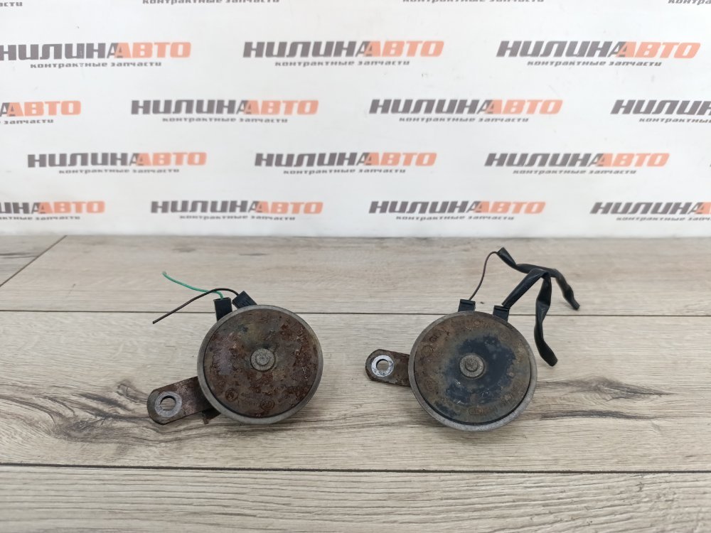 Звуковой сигнал, 1200 рублей, Москва