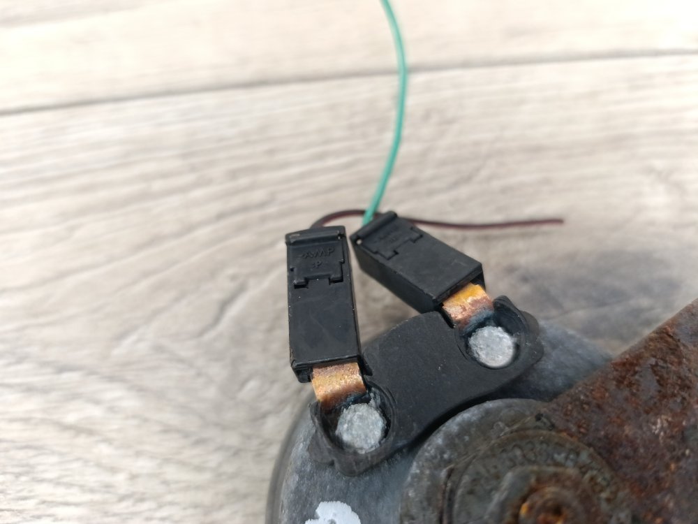 Звуковой сигнал, 1200 рублей, Москва