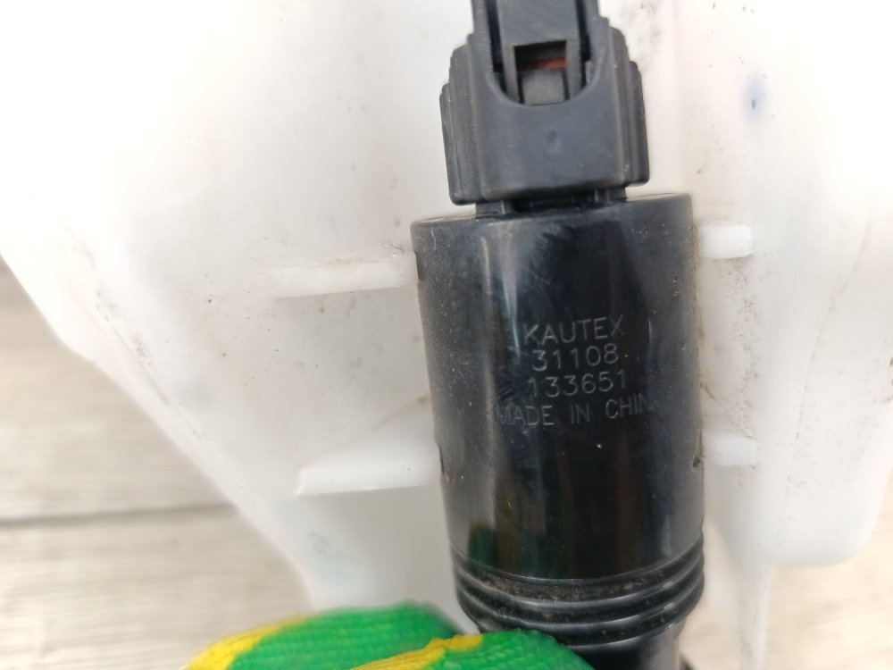 Бачок омывателя, 3000 рублей, Москва