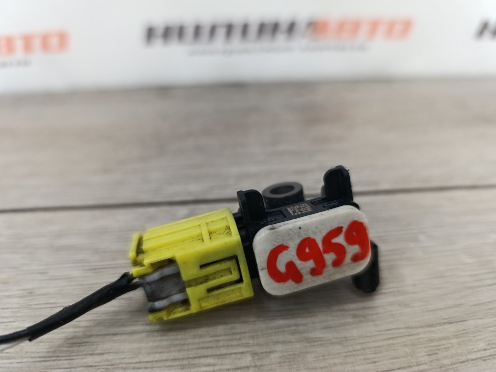 Датчик удара, 500 рублей, Москва