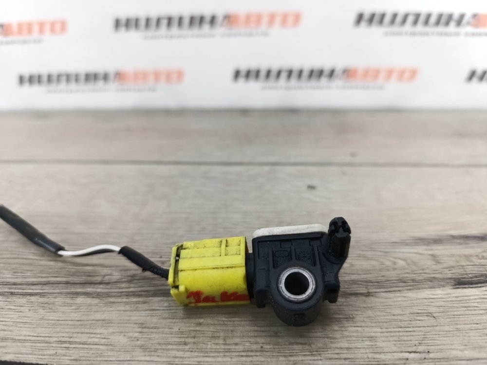 Датчик удара, 500 рублей, Москва