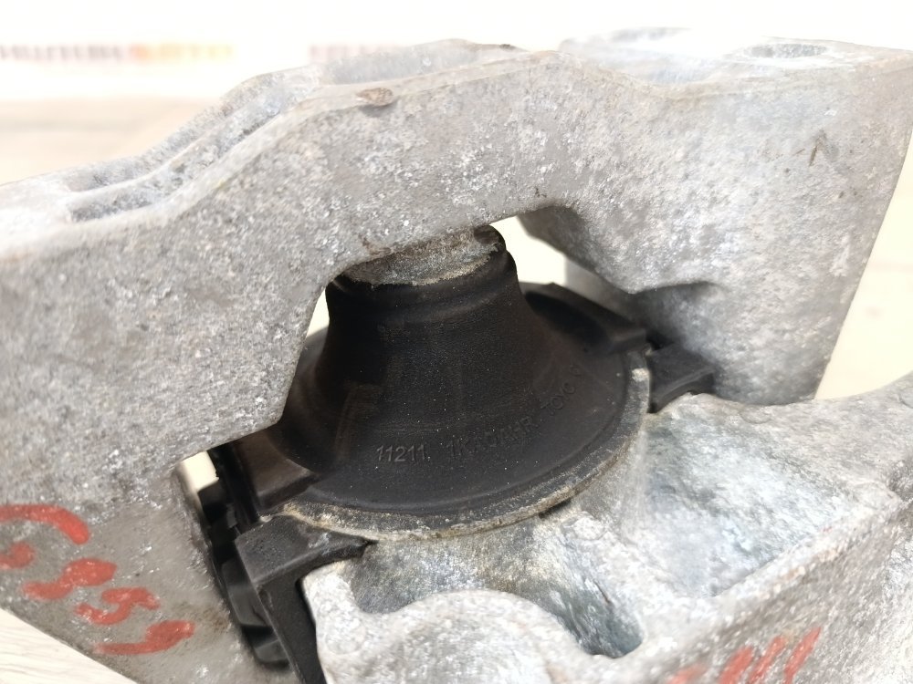 Подушка двигателя, 2500 рублей, Москва