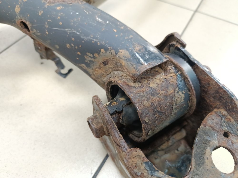 Балка подвески, 15000 рублей, Москва