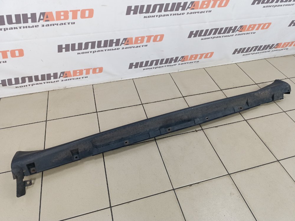 Накладка порога, 2000 рублей, Москва