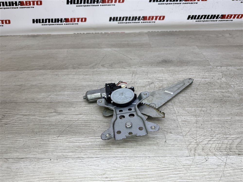 Стеклоподъемник, 1000 рублей, Севастополь