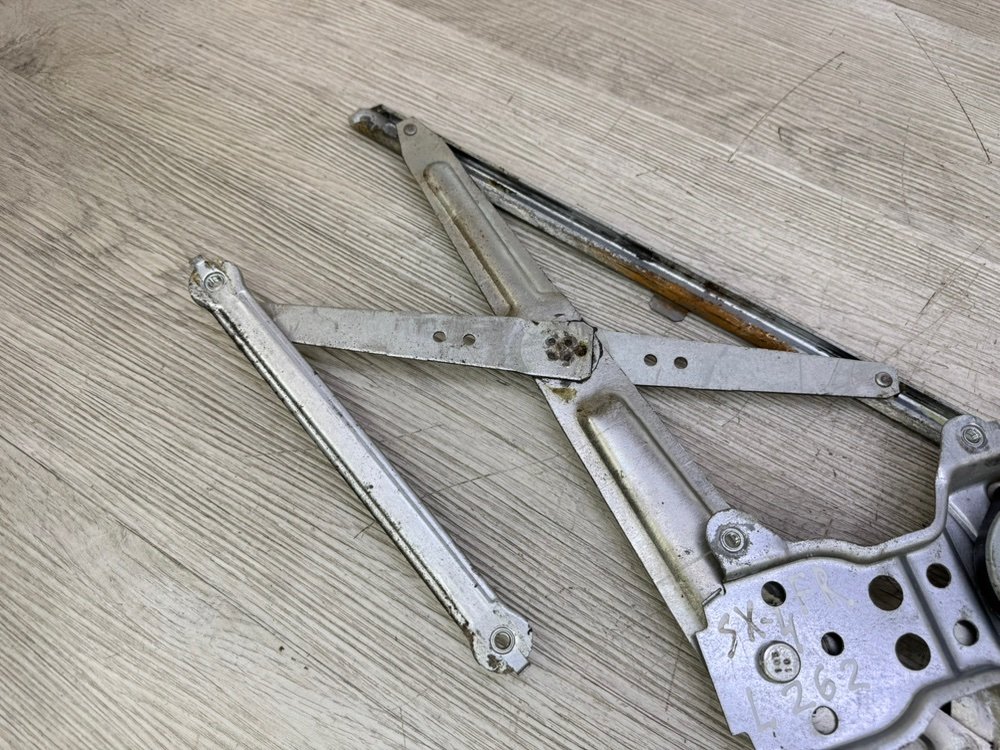 Стеклоподъемник, 1300 рублей, Севастополь