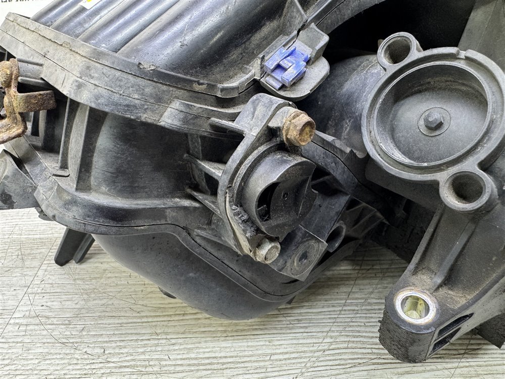 Коллектор впускной, 1500 рублей, Севастополь