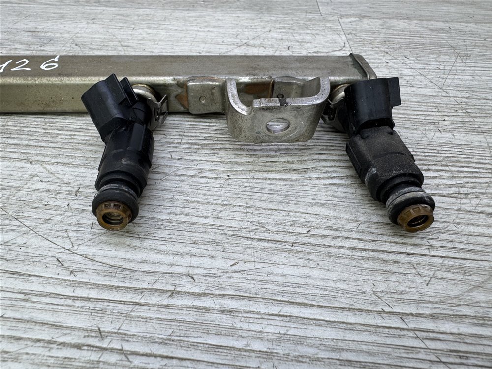 Рампа топливная, 2000 рублей, Севастополь