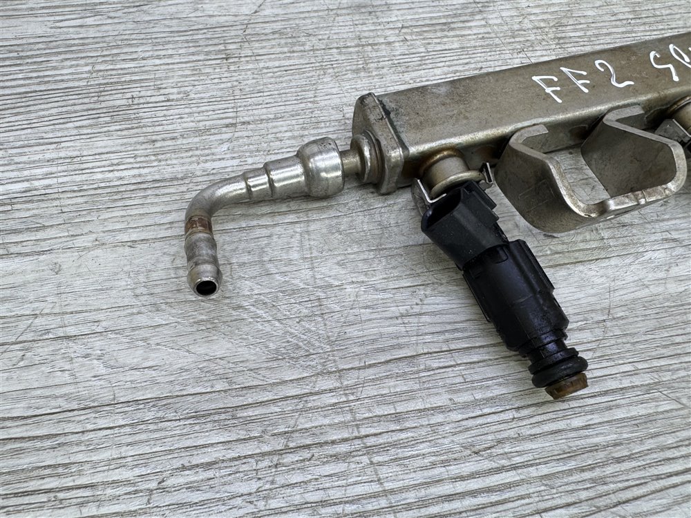 Рампа топливная, 2000 рублей, Севастополь