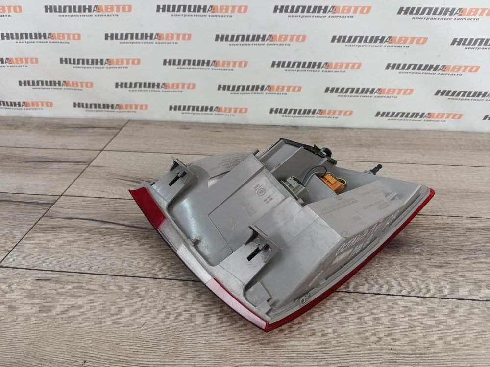 Фонарь в крыло, 10000 рублей, Москва