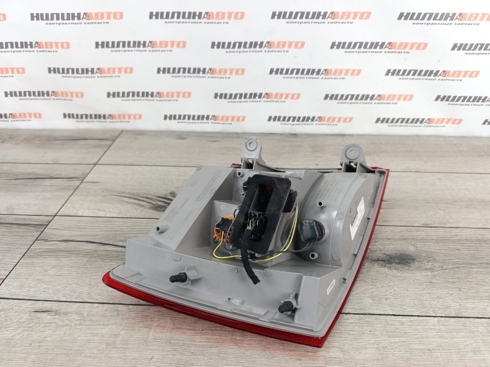 Фонарь в крыло, 10000 рублей, Москва