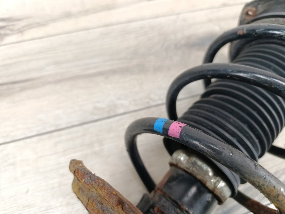 Амортизатор, 3000 рублей, Москва