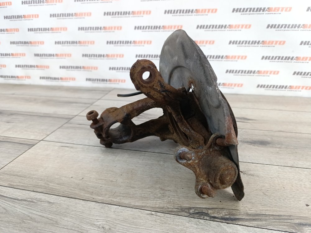 Кулак поворотный, 5000 рублей, Москва