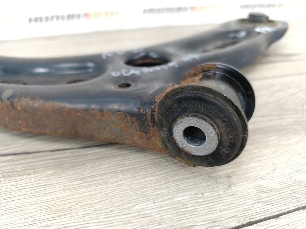 Рычаг передний нижний, 2000 рублей, Москва