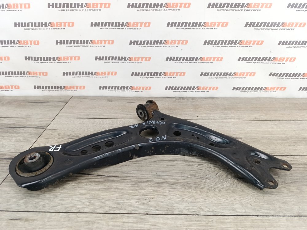 Рычаг передний нижний, 2000 рублей, Москва