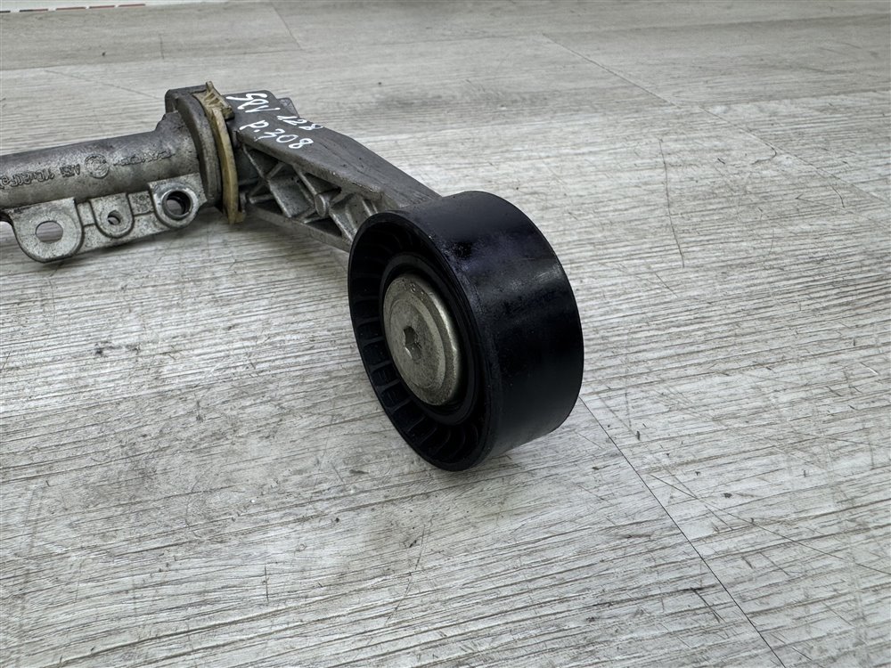 Натяжитель приводного ремня, 500 рублей, Севастополь