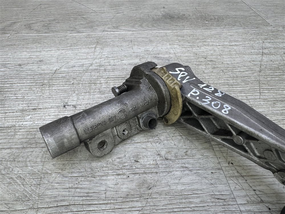 Натяжитель приводного ремня, 500 рублей, Севастополь