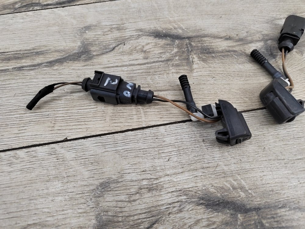 Форсунка омывателя лобового стекла, 2000 рублей, Москва