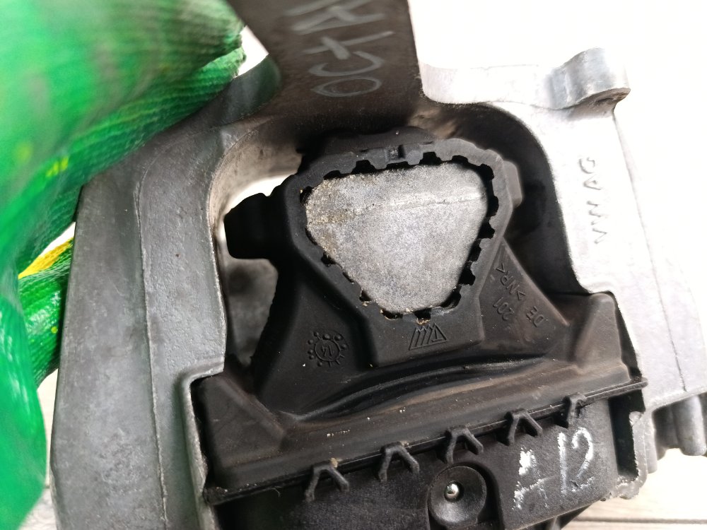 Подушка двигателя, 3000 рублей, Москва