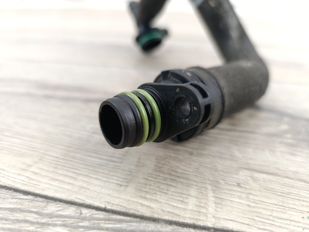 Трубка картерных газов, 1000 рублей, Москва