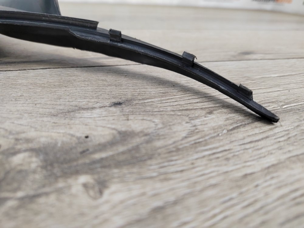 Жабо, 2000 рублей, Москва