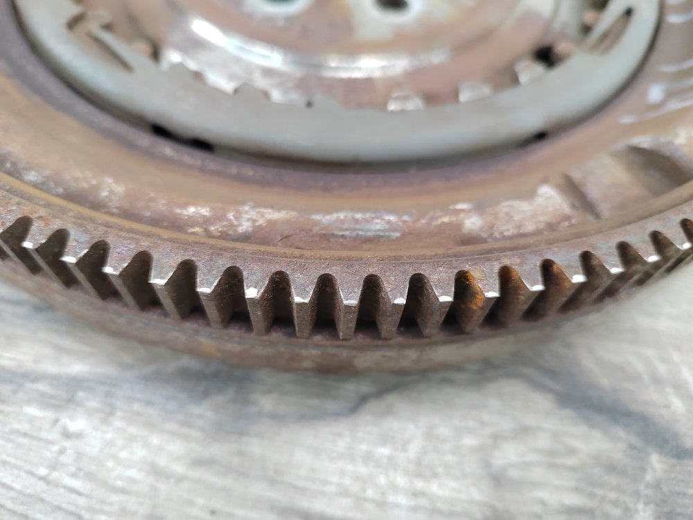 Маховик, 5000 рублей, Москва