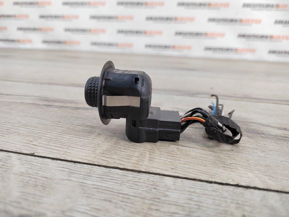 Блок управления зеркалами, 300 рублей, Москва