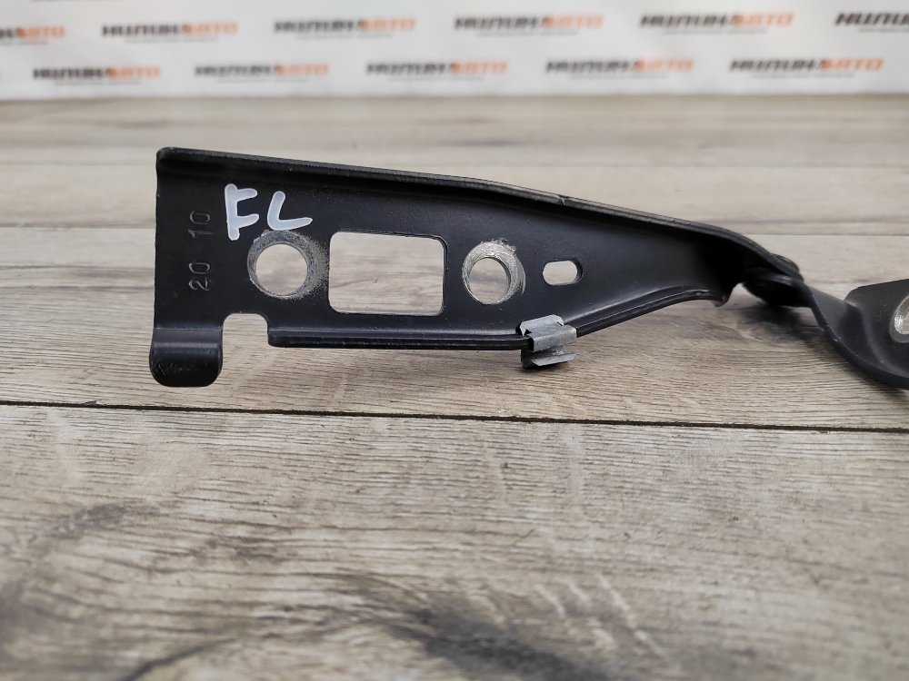 Петля капота, 400 рублей, Москва