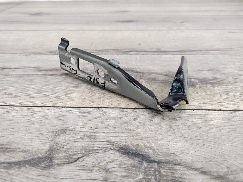 Петля капота, 400 рублей, Москва