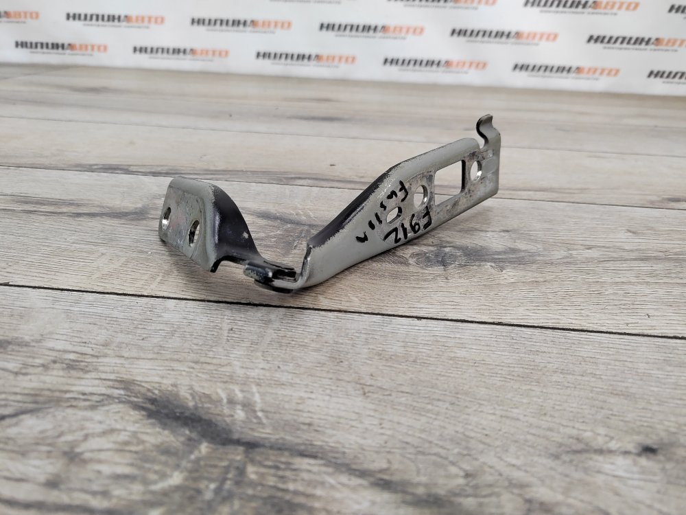 Петля капота, 400 рублей, Москва