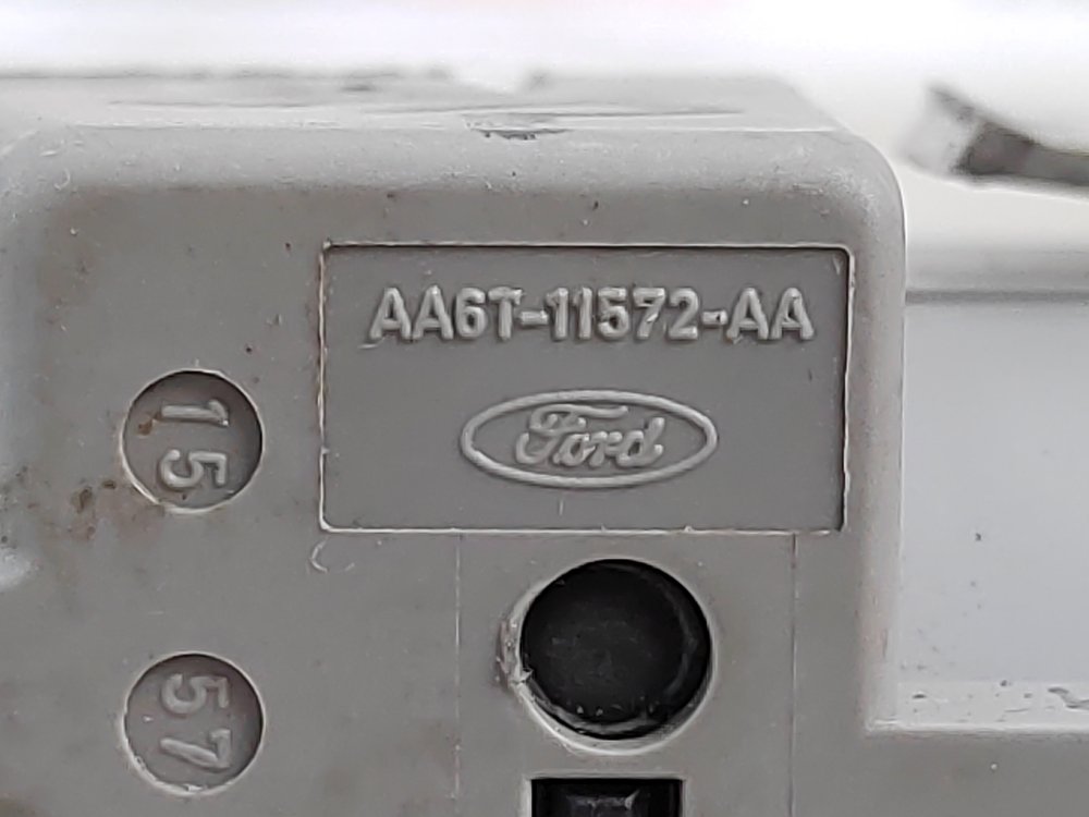 Контактная группа замка зажигания, 500 рублей, Москва