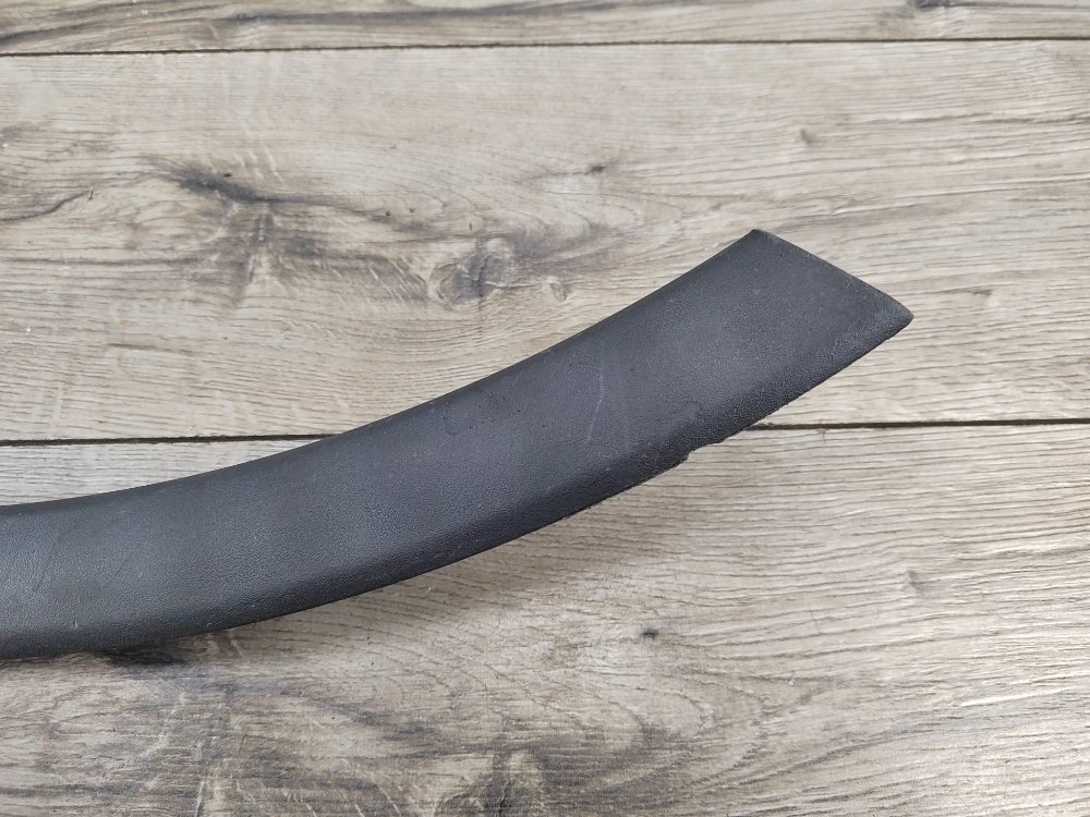 Накладка крыла, 1000 рублей, Москва