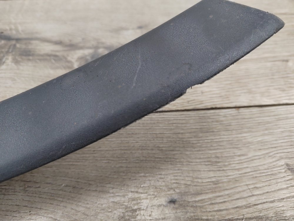 Накладка крыла, 1000 рублей, Москва