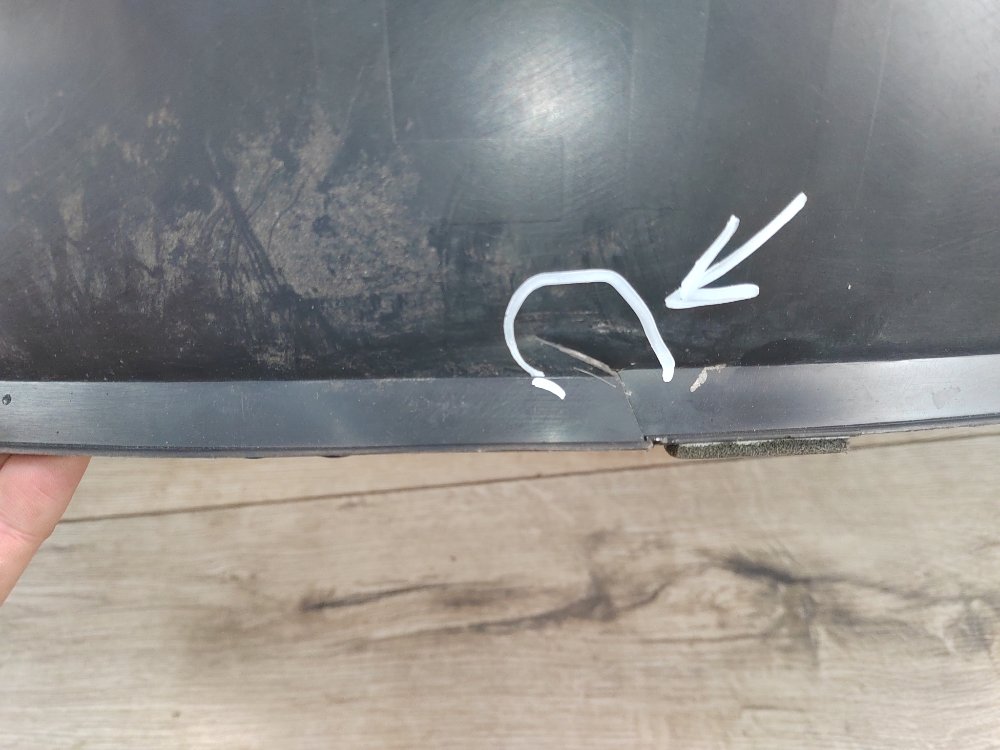 Подкрылок, 1000 рублей, Москва