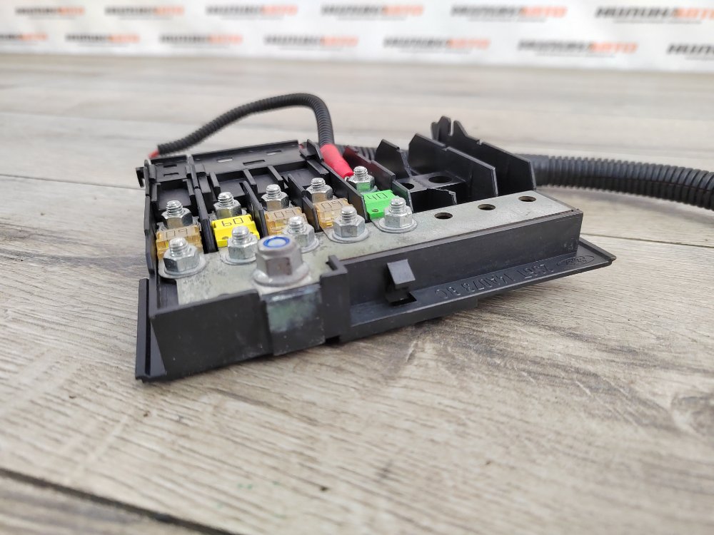 Блок предохранителей, 1000 рублей, Москва